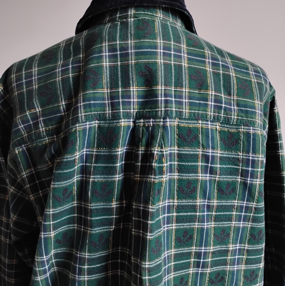 Victoria Jones Woman Flannel Plaid Embroidered Ice Skate Velvet Shirt Size 1X - Picture 8 of 13